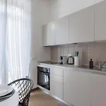 Elegant Escape *