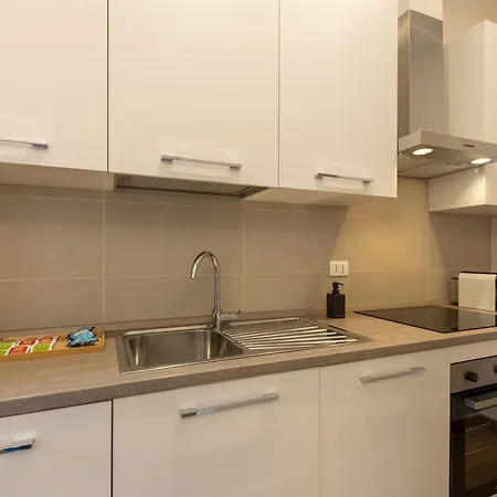 Elegant Escape Apartman *