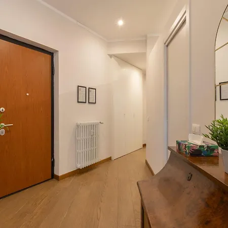 Elegant Escape Apartment Prato (Prato)